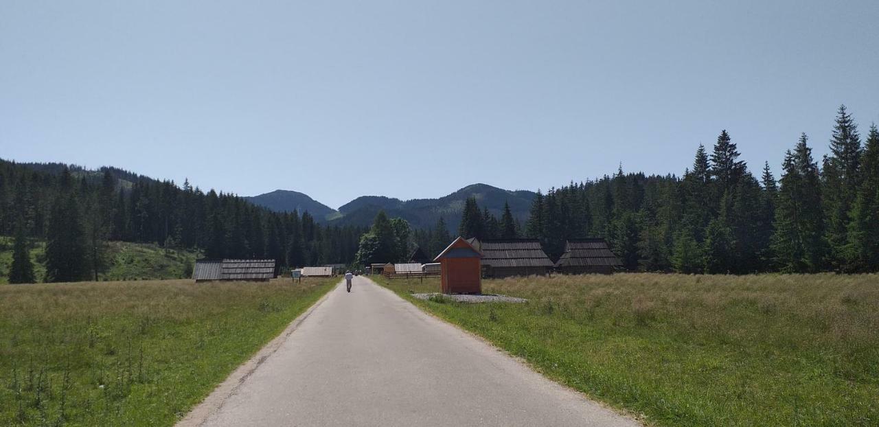 Wynajem Pokoi Rancho Lägenhet Zab Exteriör bild